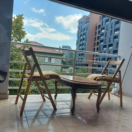 Mano' S Place